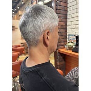 洗練された輝き！シルバーベリーショート【017スタイル】 - hair make flencia【ヘアメイクフレンシア】掲載中