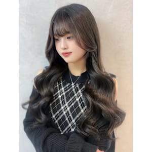 《中島遼香》 - Ess 艶髪/髪質改善/韓国風【エスツヤガミカミシツカイゼンカンコクフウ】掲載中