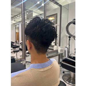 [タビラマユミ/表参道/メンズカット/メンズパーマ/メンズ］ - THE ESCALA 表参道本店 【エスカーラ】【エスカーラ オモテサンドウホンテン】掲載中