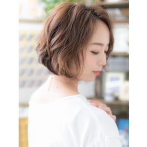 ミルクティーカラー抜け感前下がりボブパーマ　リタッチカラー - COVER HAIR bliss【カバーヘア ブリス】大宮/大宮西口店【カバー ヘア ブリス オオミヤ オオミヤニシグチテン】掲載中