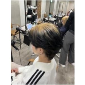 メンズルーツカラー/ブリーチ/グラデージョンカラー/池袋 - prize Iris 池袋【プライズ アイリス】池袋駅東口店【プライズアイリス イケブクロ イケブクロヒガシグチテン】掲載中