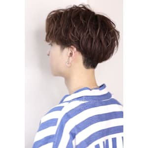 ゆるっとパーマの外国人風センターパート - LIPPS hair 池袋【リップスヘアー】【リップス ヘアー イケブクロ】掲載中