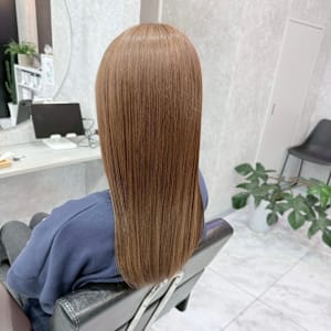 ブラウンベージュ - kamiiro ハイトーン/ブリーチ/ダブルカラー/髪質改善【カミイロ ハイトーン ブリーチ ダブルカラー カミシツカイゼン】掲載中