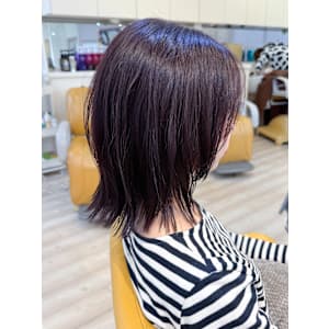 【morio成増/児玉】　ミディアムレイヤー くびれ