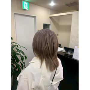 グレージュカラー - AIZU 渋沢 白髪ぼかし ハイライト 髪質改善【アイズ シブサワ シラガボカシ ハイライト カミシツカイゼン】掲載中