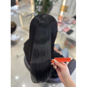 つやツヤ縮毛矯正 - Fits【フィッツ】掲載中