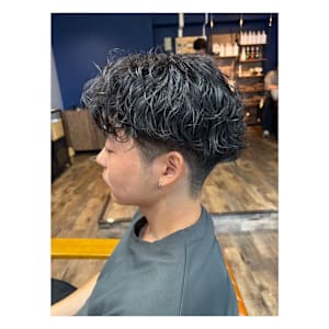 短髪サーフカールパーマ - SKY FIELD HAIR【スカイフィールドヘアー】掲載中