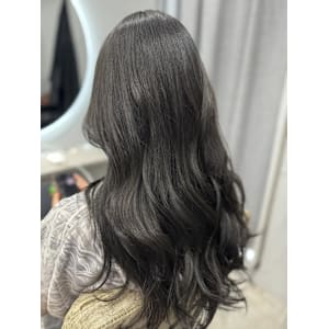 ブラックグレージュ - aroot 町田店 酸性縮毛矯正/髪質改善カラー【アルート マチダテン サンセイシュクモウキョウセイ カミシツカイゼンカラー】掲載中