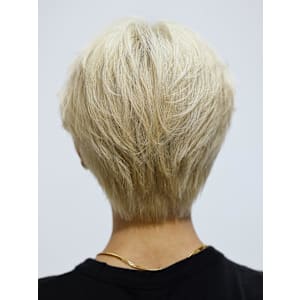 ブロンドセンターパート - LIPPS hair 難波【1/16 NEW OPEN】【リップス ヘアー ナンバ】掲載中