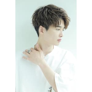 爽やかアップバング【 前下がり質感ツーブロック刈り上げ 】 - LIPPS hair 難波【1/16 NEW OPEN】【リップス ヘアー ナンバ】掲載中