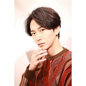 ナチュラルセンターパート - LIPPS hair 難波【1/16 NEW OPEN】【リップス ヘアー ナンバ】掲載中