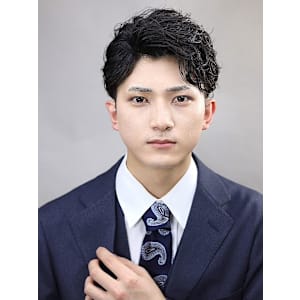 爽やか　清潔感　スーツ　かきあげ - LIPPS hair 難波【1/16 NEW OPEN】【リップス ヘアー ナンバ】掲載中