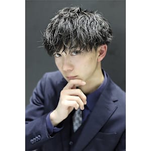 ツイスパマッシュ - LIPPS hair 難波【1/16 NEW OPEN】【リップス ヘアー ナンバ】掲載中