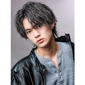 パーマセンターパートウルフ - LIPPS hair 難波【1/16 NEW OPEN】【リップス ヘアー ナンバ】掲載中