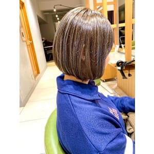 ボブ×大人ハイライト - EARTH/M 新小岩店【ヘアメイクアースモード  シンコイワテン】掲載中