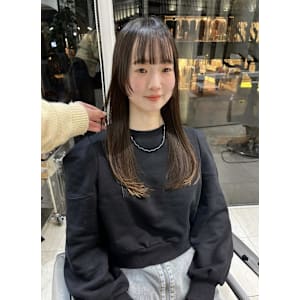 【顔まわりカット】