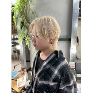 ホワイトブロンドウルフ - The Labo ungu【ザ ラボ アングゥ】掲載中