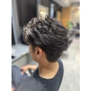 フェザーパーマ - newi 池袋【ネウィ イケブクロ】掲載中
