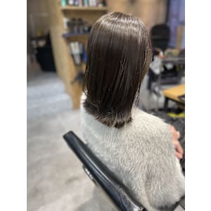 くびれカットSTYLE☆透明感カラー - newi 池袋【ネウィ イケブクロ】掲載中