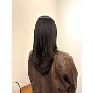 モカブラウン　ブラウンカラー　レイヤー　レイヤーカット - LILIANA【リリアーナ】掲載中