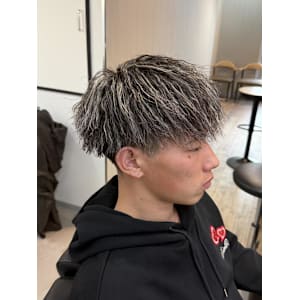 フェード/メンズ/大宮/ツイストスパイラル - Vii men【ビーメン】掲載中