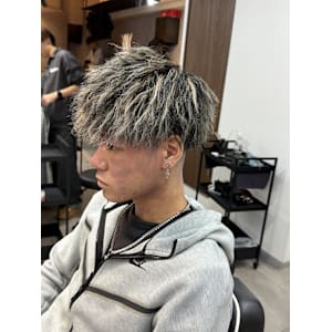 フェード/メンズ/大宮/ツイストスパイラル - Vii men【ビーメン】掲載中