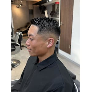 フェード/メンズ/大宮/ツイストスパイラル - Vii men【ビーメン】掲載中