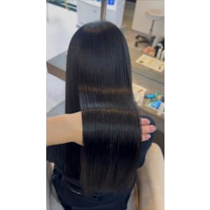 小顔へア/髪質改善/ブリーチなしカラー／ヘアアレンジ