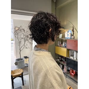 ショートヘア×パーマ - gem by artefice【ジェム バイ アルテフィーチェ】【ジェム バイ アルテフィーチェ】掲載中