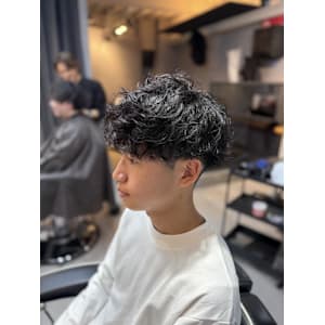 神田脩弥/刈り上げマッシュ/スパイラルパーマ - Vii men【ビーメン】掲載中