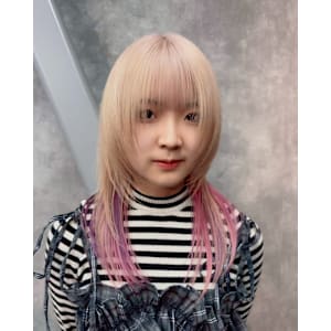 インナーカラー　デザインカラー　ブリーチカラー　原宿/表参道 - Null 原宿店 デザインカラー/ダブルカラー【ヌルハラジュクテン デザインカラー ダブルカラー】掲載中