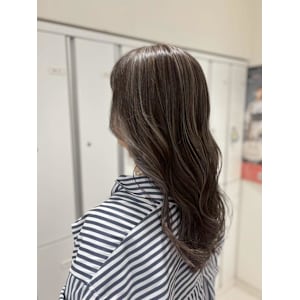 ハイライト×赤み消しカラー - FACE。伊勢原【フェイス イセハラ】掲載中