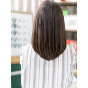 黒髪暗髪ナチュラルカラー斜めバングセミディ　グレーブラウン - COVER HAIR bliss【カバーヘア ブリス】北浦和/北浦和西口店【カバー ヘア ブリス キタウラワ キタウラワニシグチテン】掲載中