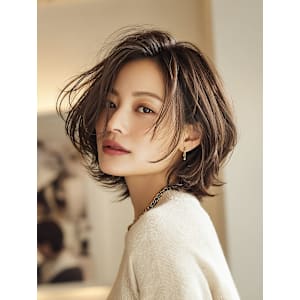 ショートレイヤー/ボブ/顔まわりカット/透明感ブラウン - TEAR AVEDA【ティアアヴェダ】掲載中