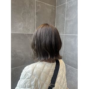 オリーブベージュ - 半個室型美容室 Sourire 荒戸店【ハンコシツガタビヨウシツ スーリール アラトテン】掲載中