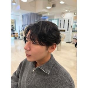 メンズセンターパート