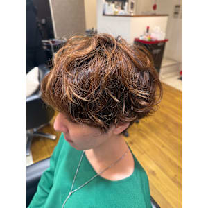 ショートパーマスタイル - LANI hair&nail【ラニヘアアンドネイル】掲載中