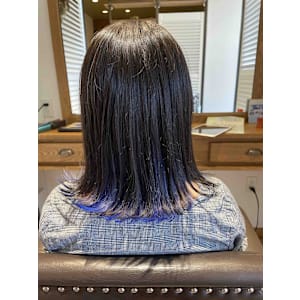 ちょっぴり上級者向けインナーカラー - marichi Rita【マリーチ リタ】掲載中