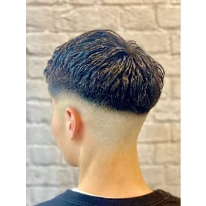 フェードスタイル - 銀座マツナガ 新宿野村ビル店【ギンザマツナガ シンジュクノムラビルテン】掲載中