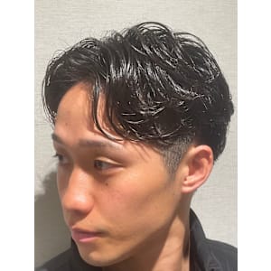 センターパートスタイル - ヒロ銀座バーバーショップ大阪本店【ヒロギンザ バーバーショップオオサカホンテン】掲載中