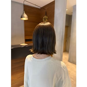 切りっぱなしボブ