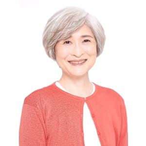60代グレイヘアの方に◎骨格補正ショート - えがお美容室【エガオビヨウシツ】掲載中