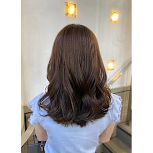 外ハネレイヤーカット・ミルクティーグレージュ - Casii 【カシー】【カシー】掲載中