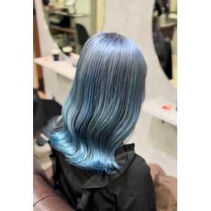 2ブリーチ以上必須カラー×水色 - GLADGE池袋/ダブルカラー/ブリーチ【グラッジイケブクロダブルカラーブリーチ】掲載中