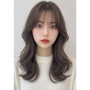 小顔くびれミディアム×ミルクティーグレージュ韓国風レイヤー - hairs BERRY 平尾店【ヘアーズベリーヒラオテン】掲載中