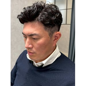 アップバング ビジネスパーマ ツーブロック サイドパート