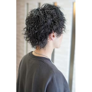 縦落ちツイストスパイラル×ラフモードショート - mouf -hair&eyelash-【ムゥフ ヘアアンドアイラッシュ】掲載中
