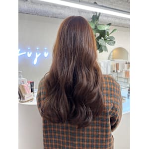 ベージュカラー　久屋大通/丸の内/名古屋