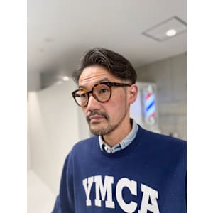 ビジネスサイドパート - BARBER MIKI 中崎【バーバーミキ ナカザキ】掲載中