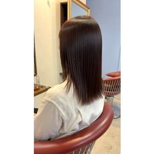 セミロングレイヤーカット　コーラルピンクヘア - Lourdes hair design【ルルドヘアーデザイン】掲載中